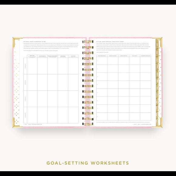 Day Designer 2024 Mini Daily Planner: Peony Bookcloth with Emily Ley extras* - Picture 8 of 12